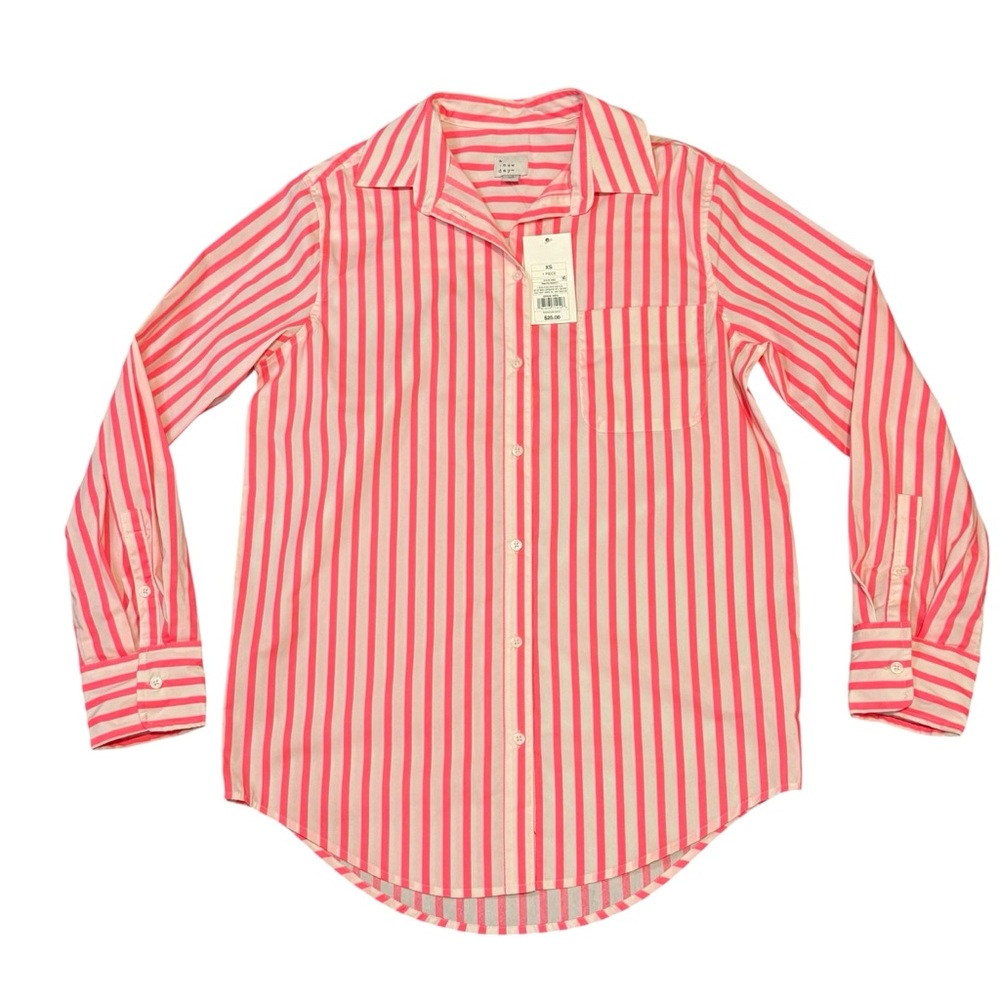 NWT Women’s Size XS A New Day Long Sleeve Pink And White Button Up Shirt